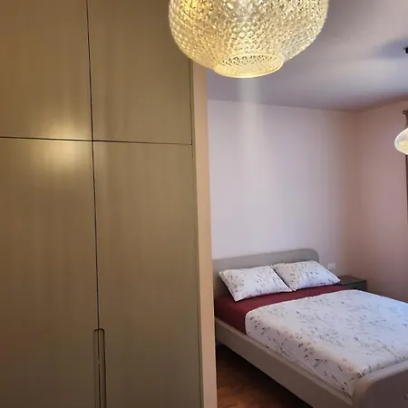 Appartamento Mimi Altana Luxury Tirana