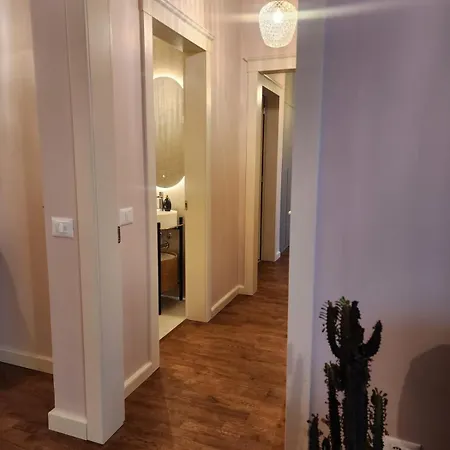 Appartamento Mimi Altana Luxury Tirana